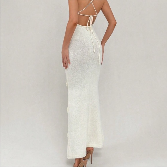 Women’s Knit Maxi Dress With Flowers - Nude/Cream - Picture 5 of 6